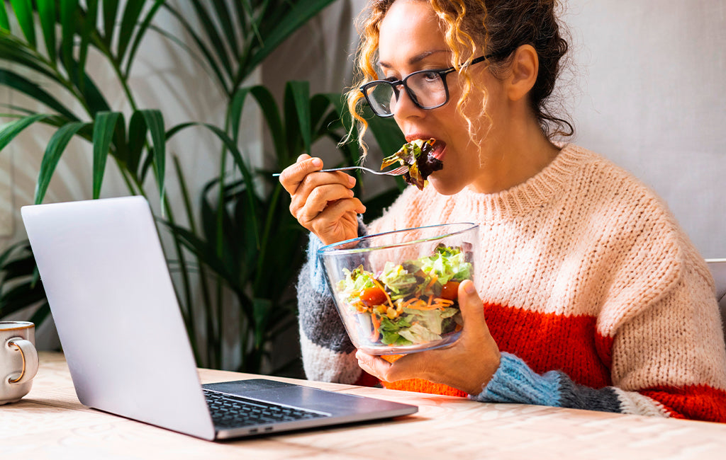  Fueling Your Workday: Tips for Eating Healthy at the Office